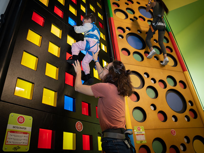 Climbing walls children Rennaz Vaud