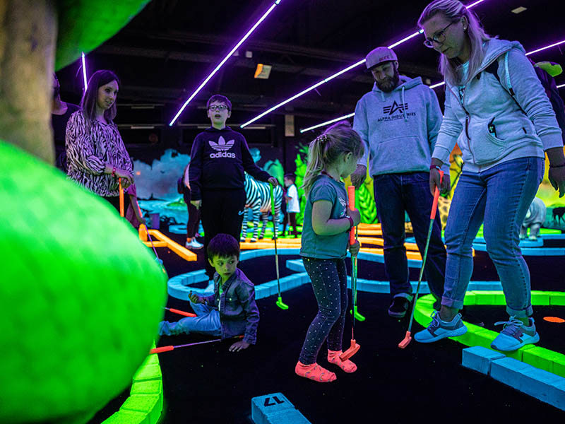 Mini-golf fluo Bulle Fribourg